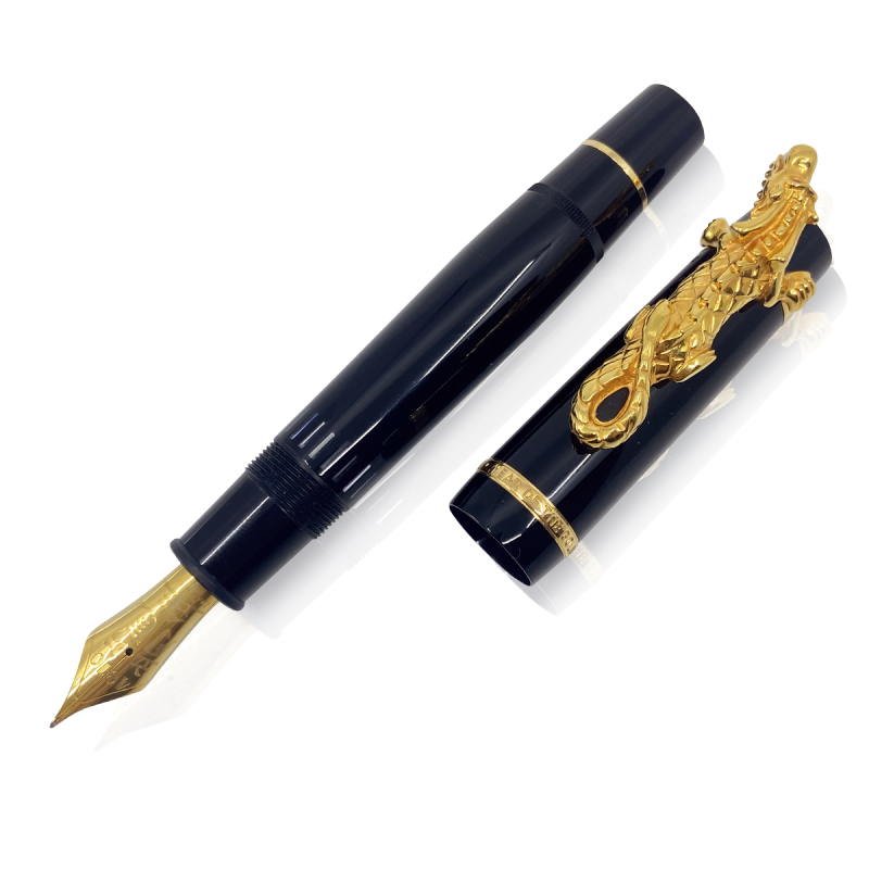 MONTBLANC Year Of The Golden Dragon Theme Edition Fountain Pen